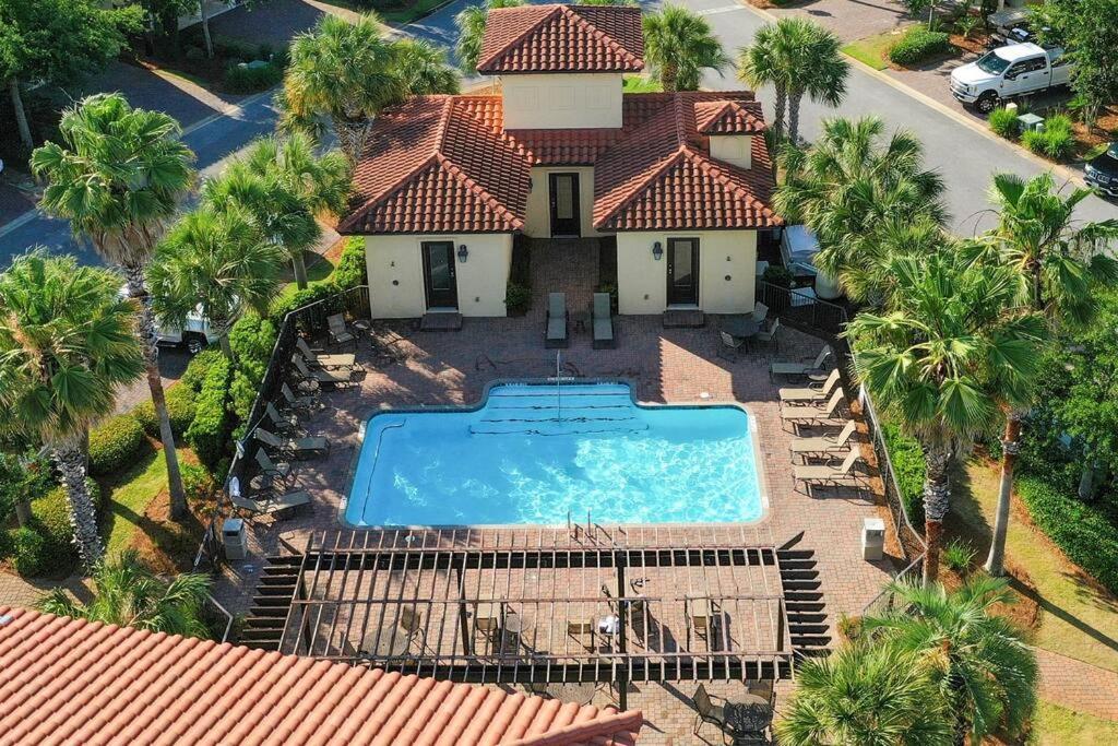 Large 4 Bedroom With Bunk Room And 2 Golf Carts! Ντέστιν Εξωτερικό φωτογραφία